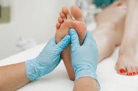 How To Choose the Right Foot and Ankle Surgeon for Your Needs